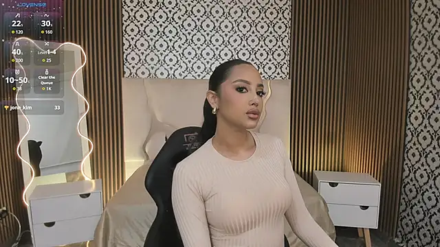 Snapshot of BEELLA_TAY1 chatting on October 2025 12:56:02 PM BEELLA TAY1 online show from October 2025 12:56:02 PM