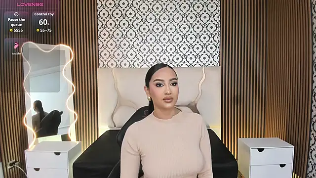 Snapshot of BEELLA_TAY1 chatting on November 2025 02:17:01 PM BEELLA TAY1 online show from November 2025 02:17:01 PM