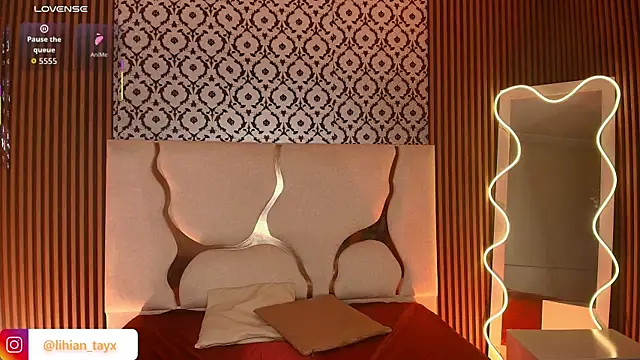 Snapshot of BEELLA_TAY1 chatting on January 2026 11:48:02 AM BEELLA TAY1 online show from January 2026 11:48:02 AM