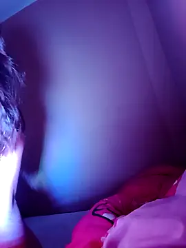 xcodigorojo online show from November 2025 05:06:01 AM