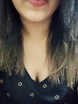 Tanha18 online show from December 2025 12:54:01 PM