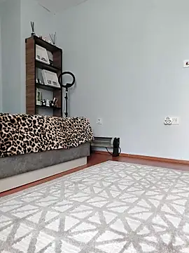 ElenabonyX online show from April 2026 01:58:02 PM