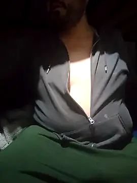 axel-spr online show from October 2025 05:18:01 AM