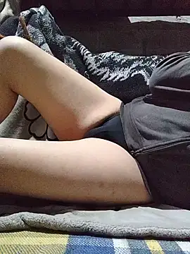 axel-spr online show from December 2025 04:33:02 AM