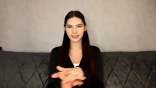 KaseyByczek online show from October 2025 02:17:02 PM