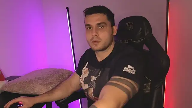 Danielbateson online show from January 2026 01:57:01 PM