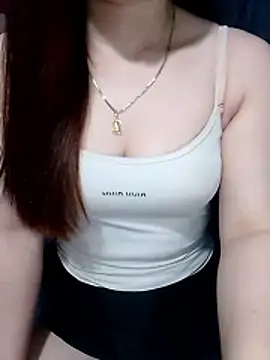 LeanaLy online show from March 2026 02:42:02 PM