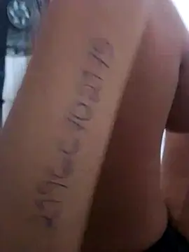 Camilanifeta online show from February 2026 04:25:01 PM