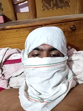 Snapshot of delhi__man_1 chatting on June 2026 07:13:02 PM delhi man 1 online show from June 2026 07:13:02 PM
