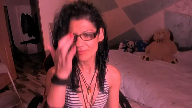 Snapshot of SweetSin40 chatting on July 2026 07:18:02 PM SweetSin40 online show from July 2026 07:18:02 PM