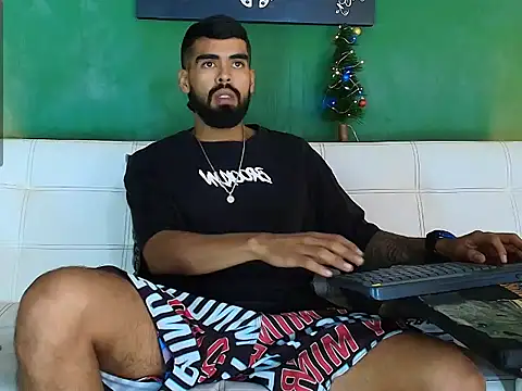 black kameron  online show from December 2025 08:46:01 PM