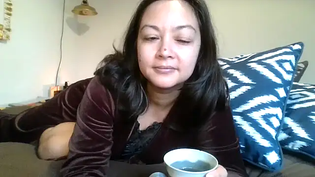 Snapshot of magical_jasmine chatting on November 2025 07:56:02 PM magical jasmine online show from November 2025 07:56:02 PM