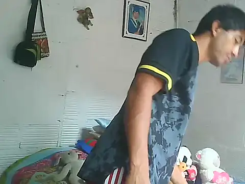horny latin couple1 online show from October 2025 02:19:01 PM
