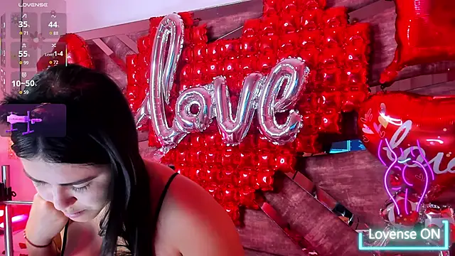 EvaBloom   online show from March 2026 09:19:02 PM