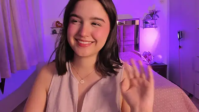 MIACUTEE  online show from February 2026 11:28:02 PM