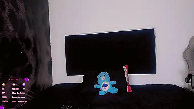 ANGEL EVIL S7 online show from October 2025 12:00:02 PM