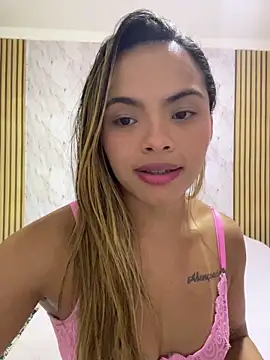 Snapshot of safadinhaquenteW chatting on May 2026 03:40:01 PM safadinhaquenteW online show from May 2026 03:40:01 PM
