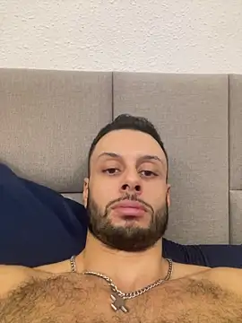 Camaraman05 online show from October 2025 06:23:01 AM