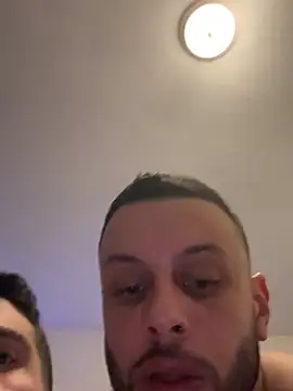 Camaraman05 online show from March 2026 04:11:02 PM