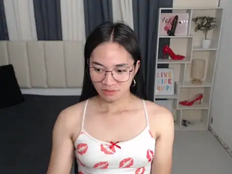 PetiteAsianMarian online show from October 2025 10:15:01 AM