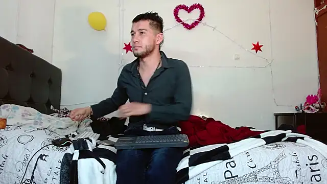 picante70  online show from October 2025 10:49:01 AM