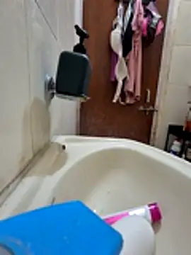 Snapshot of crawlerdrill chatting on November 2025 02:32:02 AM crawlerdrill online show from November 2025 02:32:02 AM