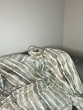 Snapshot of YourFavorite_Daiisy chatting on October 2025 12:47:01 AM YourFavorite Daiisy online show from October 2025 12:47:01 AM