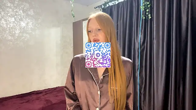 Iamlylu online show from November 2025 01:00:02 PM