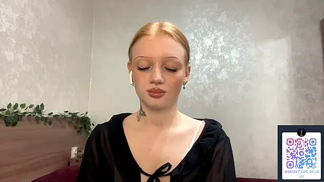 Iamlylu online show from December 2025 05:26:01 AM