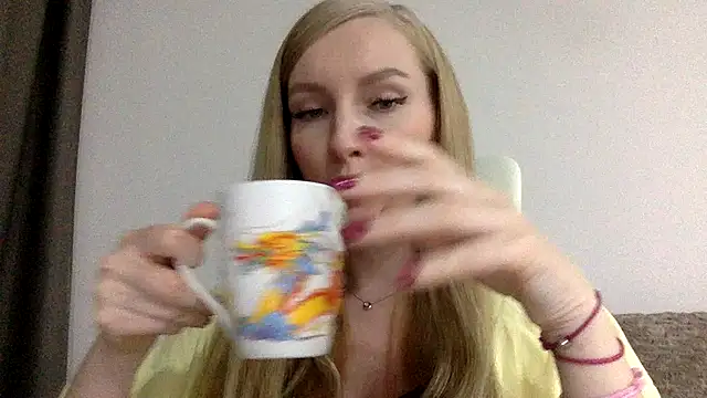 Snapshot of Neralith chatting on May 2026 05:54:01 PM Neralith online show from May 2026 05:54:01 PM