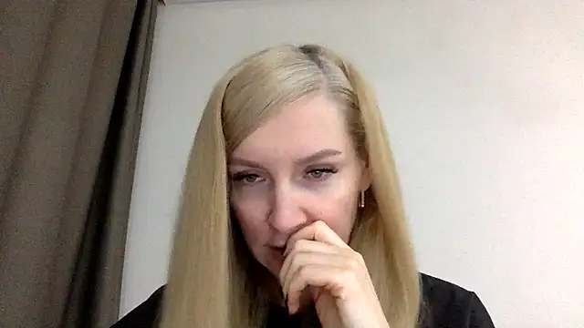 Snapshot of Neralith chatting on June 2026 07:07:02 PM Neralith online show from June 2026 07:07:02 PM