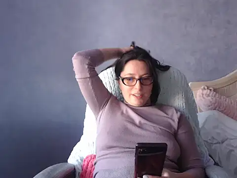 Snapshot of LuckyLisa23 chatting on April 2026 02:14:02 PM LuckyLisa23 online show from April 2026 02:14:02 PM