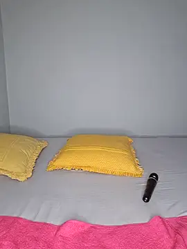 certifiedhottie2025 online show from October 2025 06:03:02 AM