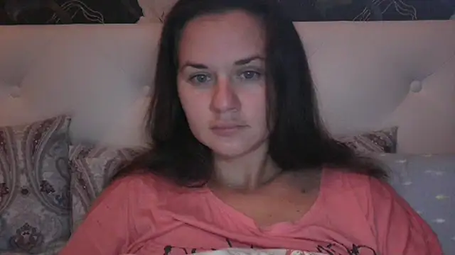 GiaaCaranggi online show from October 2025 07:27:01 PM