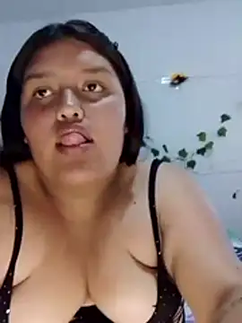 natt-bigass online show from November 2025 04:43:02 AM