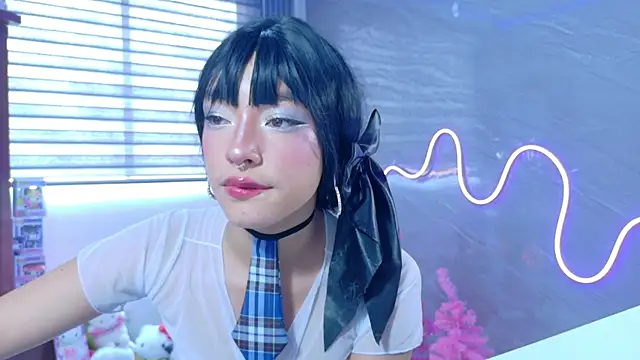 Naaomi cute online show from December 2025 04:14:01 PM