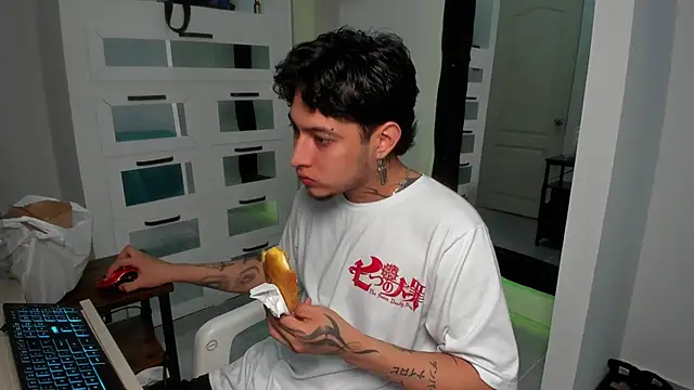 Sky Wild online show from March 2026 04:49:02 AM