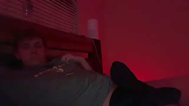 eddieeeeee1232 online show from October 2025 03:45:02 AM