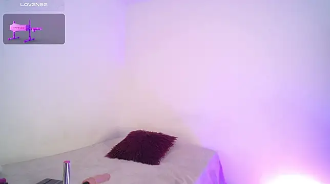 Miranda kim  online show from November 2025 09:15:01 PM