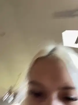 itspinkkk online show from October 2025 05:44:02 PM