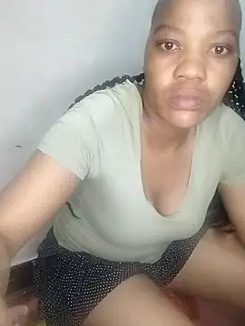 CaramelBoootie online show from November 2025 04:20:01 PM