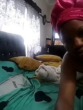 CaramelBoootie online show from January 2026 04:50:02 AM