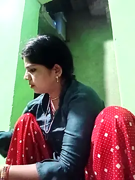 Karishma cute online show from November 2025 01:22:01 PM