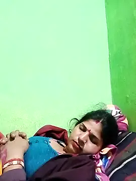 Karishma cute online show from November 2025 04:54:01 PM