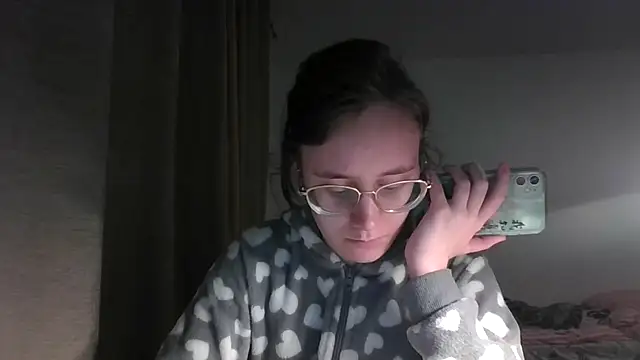 Snapshot of LuckySLove chatting on February 2026 05:49:02 PM LuckySLove online show from February 2026 05:49:02 PM