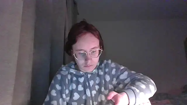 Snapshot of LuckySLove chatting on March 2026 06:26:02 PM LuckySLove online show from March 2026 06:26:02 PM