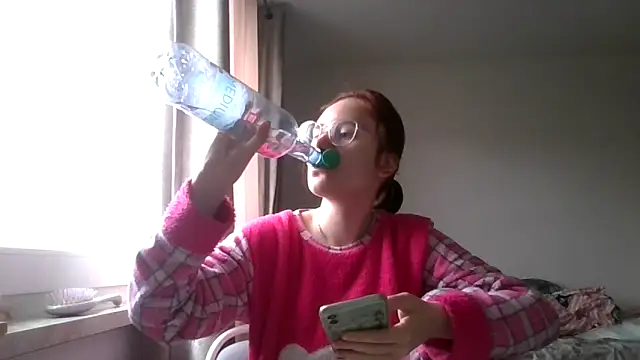 Snapshot of LuckySLove chatting on March 2026 01:17:01 PM LuckySLove online show from March 2026 01:17:01 PM