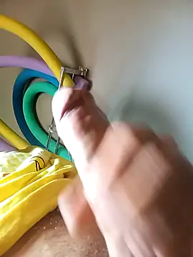 helfo2002 online show from October 2025 12:39:02 PM