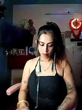 Darling Annie online show from November 2025 06:41:01 PM