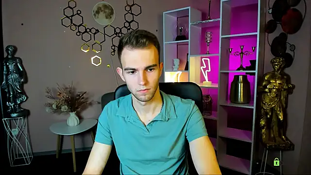 astren villo online show from December 2025 08:16:02 PM